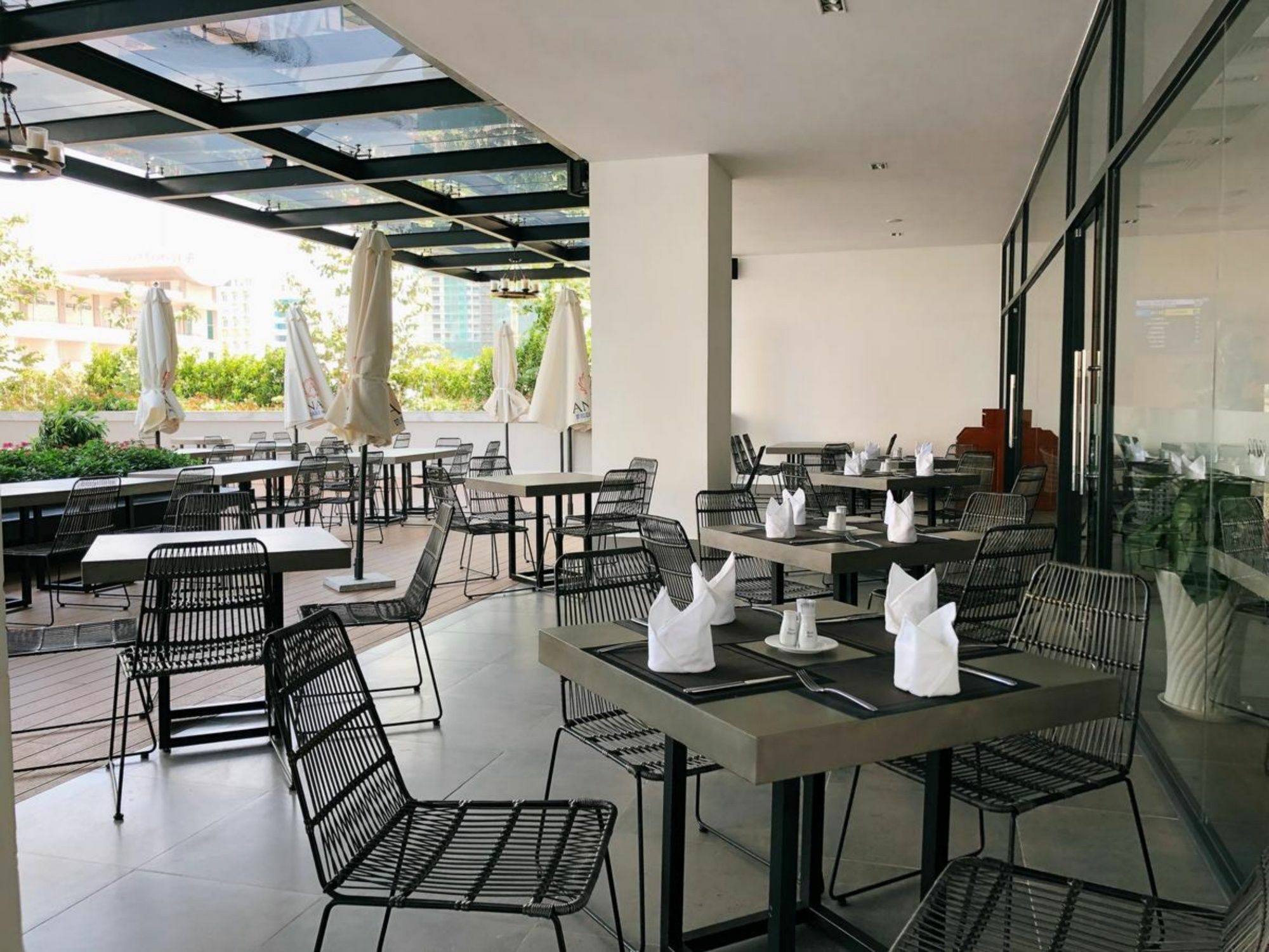 Parama Apartments Balcony Beachfront Nha Trang Ngoại thất bức ảnh
